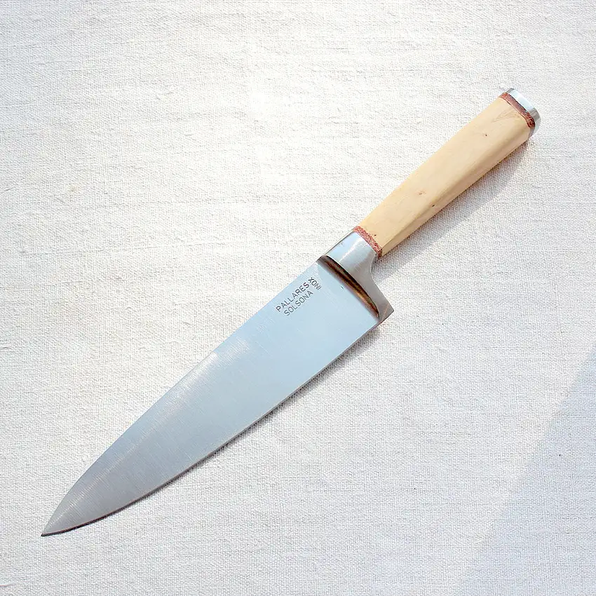 Couteau de chef avec manche en buis