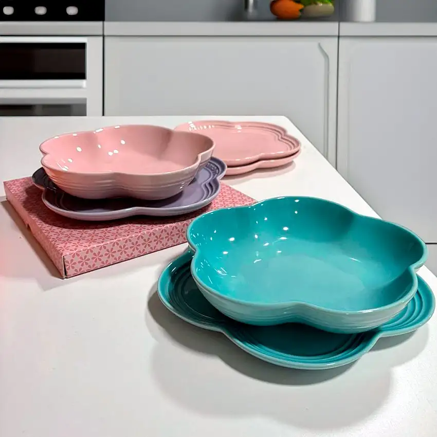 Assiette en céramique Fleur Le Creuset